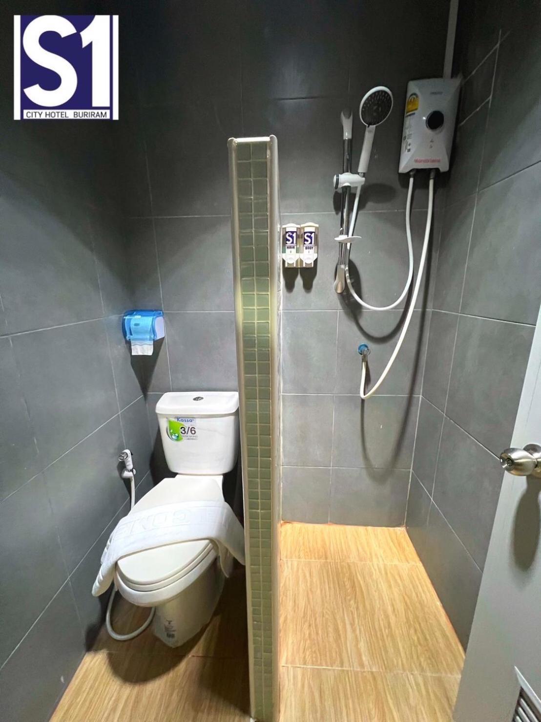 S1 City Hotel Buriram Luaran gambar